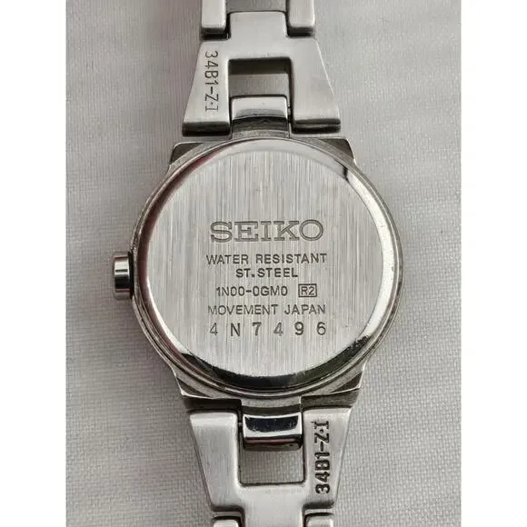 Rare Lady's Seiko Rose 1N00-0GN0 Diamond Dial Quartz Watch New Battery Runs Mint - Picture 8 of 11